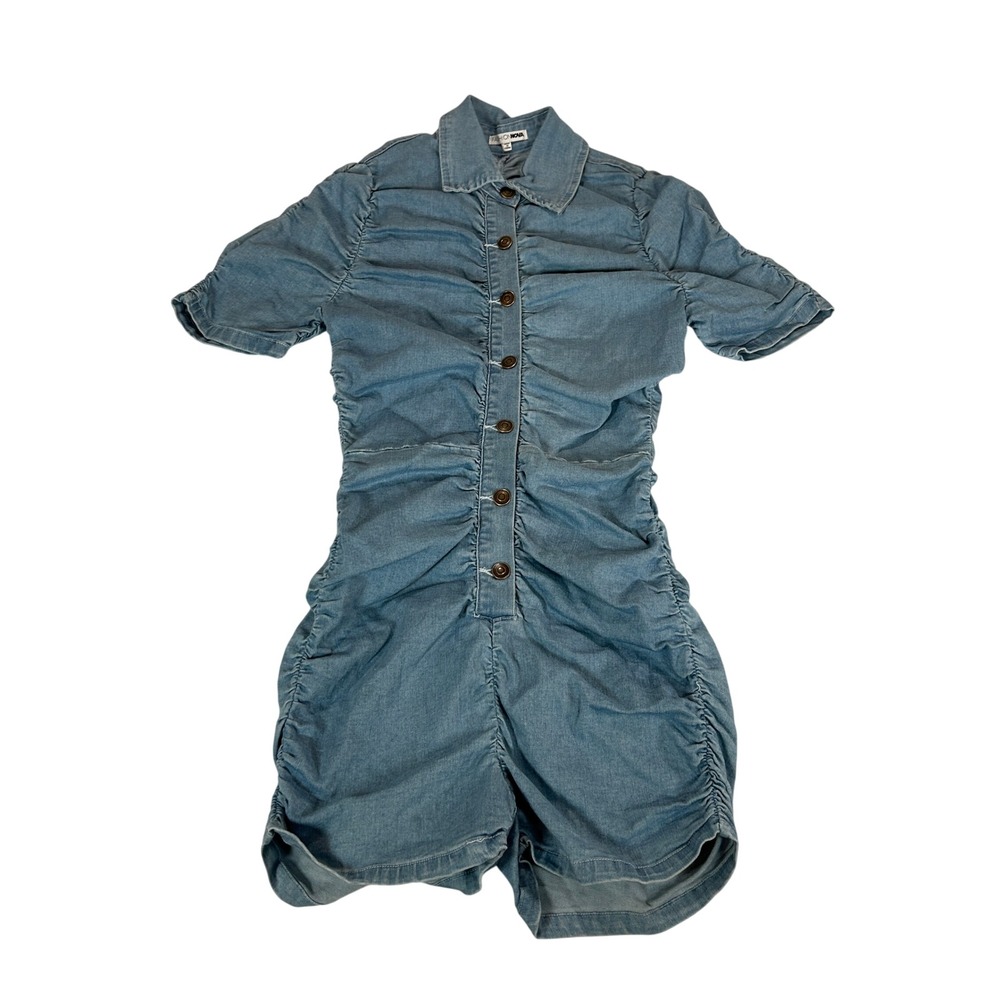 Fashion Nova‎ Light Wash Blue Ruched Denim Romper Button Front CV35 Size S
